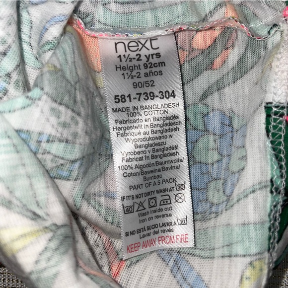 5 new tops - Picture 2 of 6